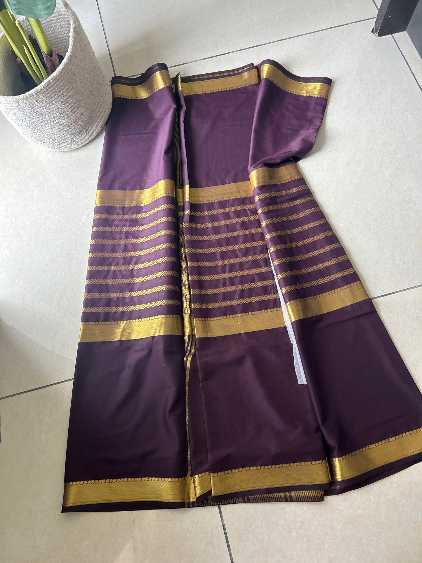 Chocolate Brown Mysore Crepe Silk Saree