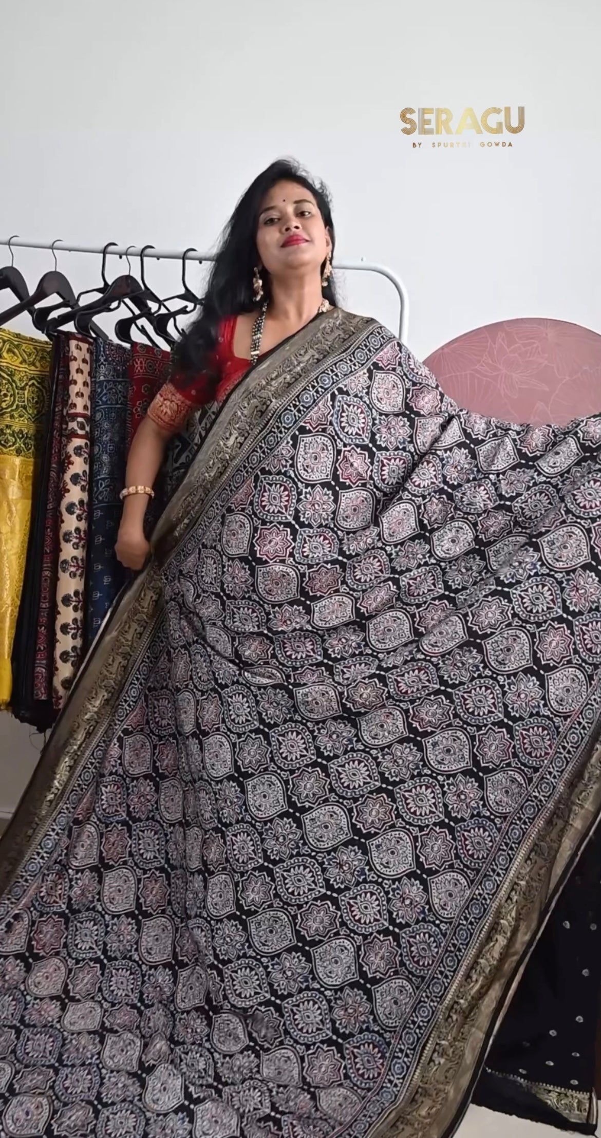 Badam Butta Dola Silk Saree