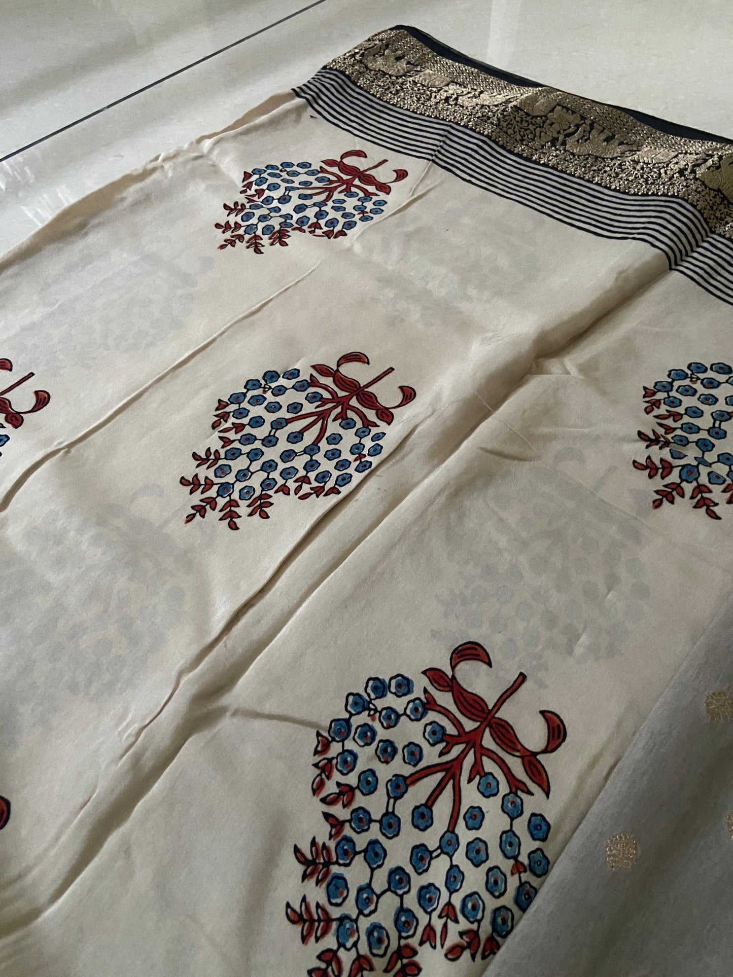 Premium Dola Silk Saree