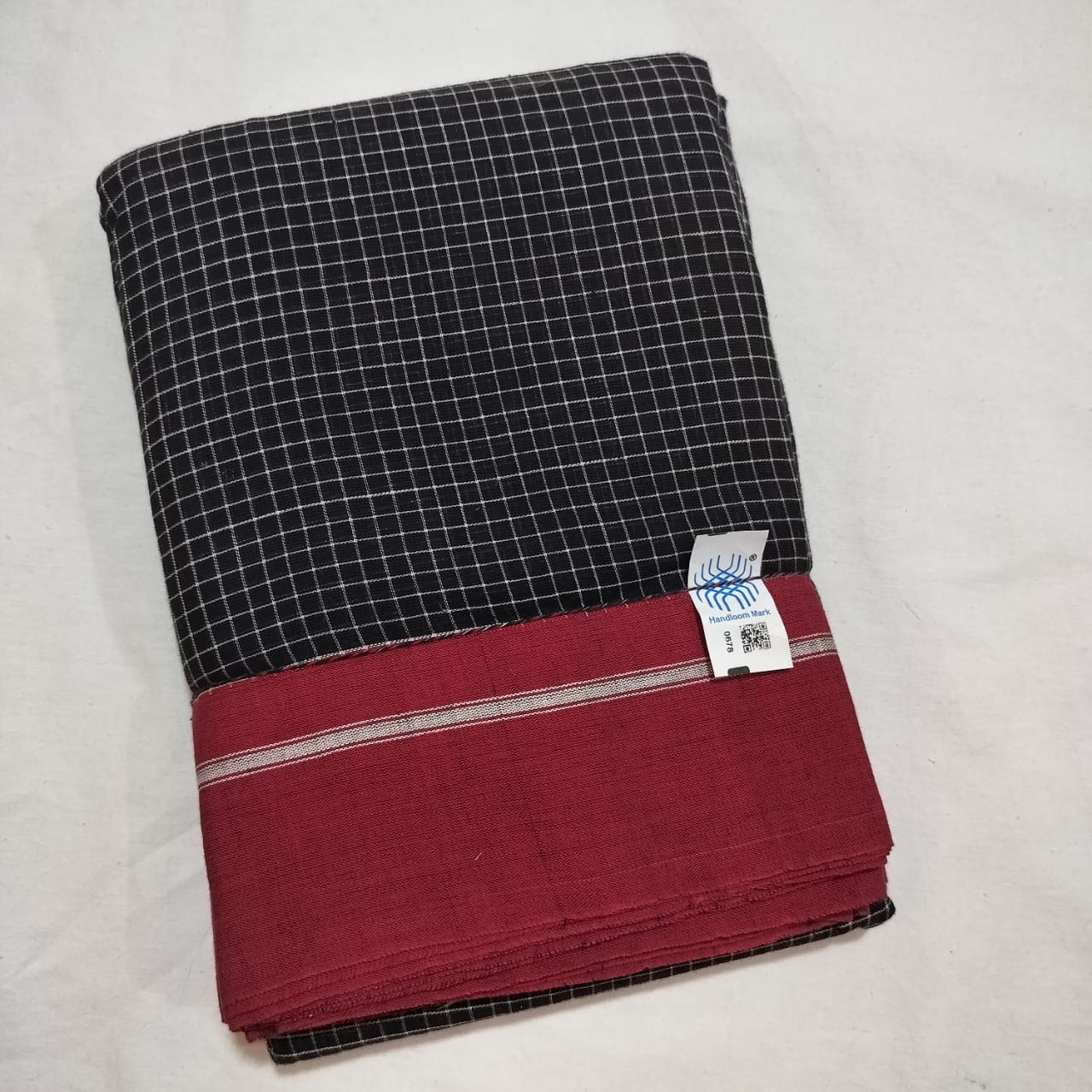 Red and Black Patteda Anchu Saree