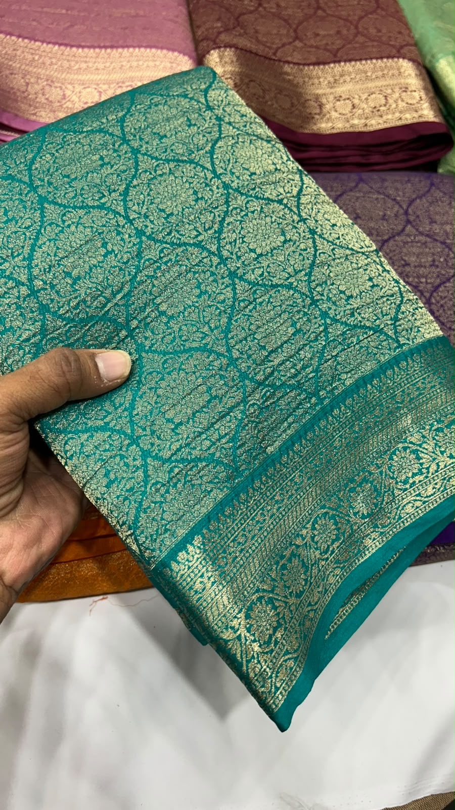 Premium wrinkle Chinnon brocade saree