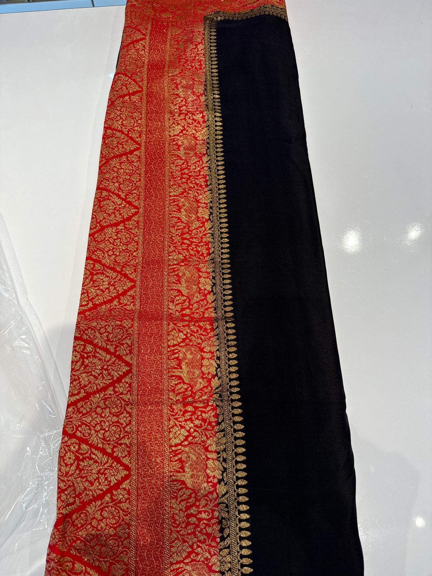 Black with red pure crepe Banarasi saree(CrepeBlack10)