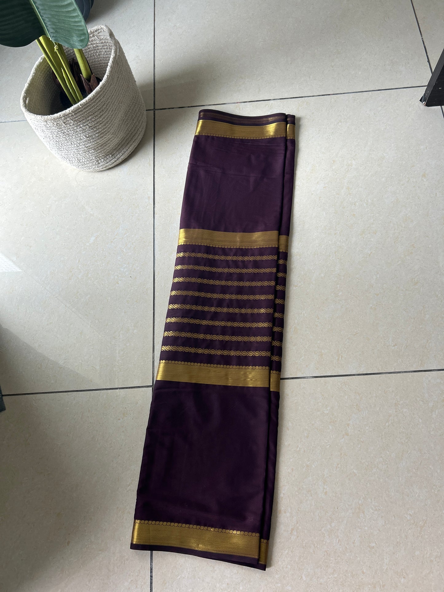 Chocolate Brown Mysore Crepe Silk Saree