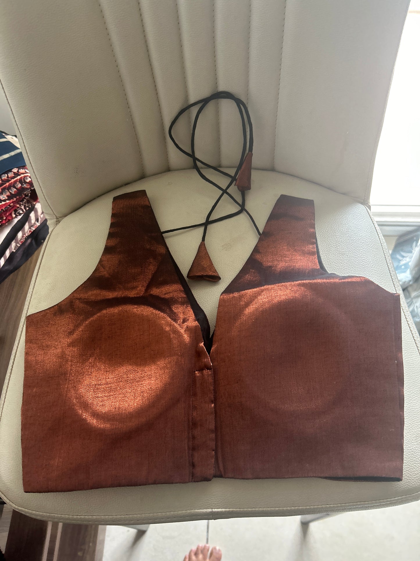 Copper soft tissue saree