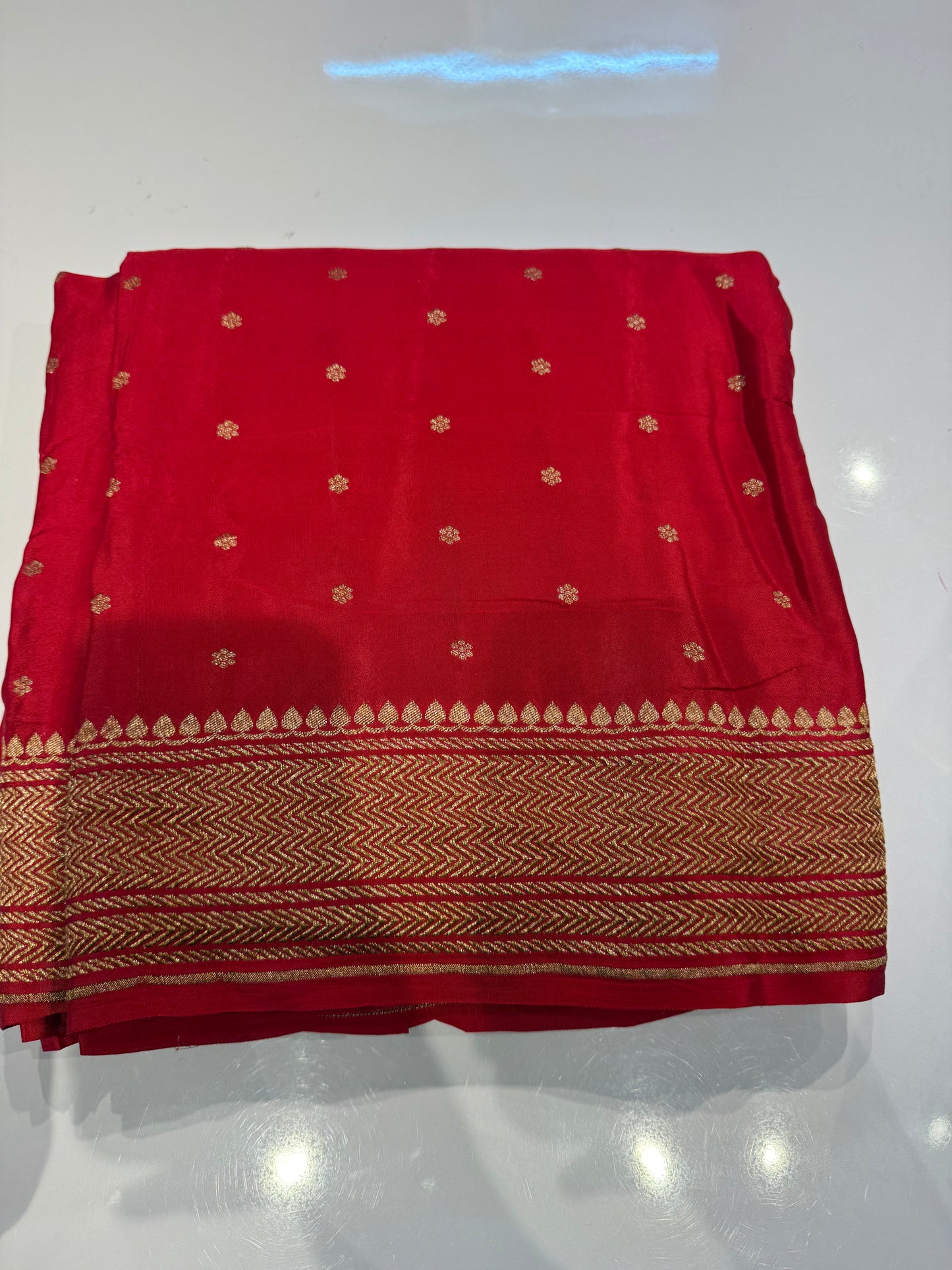 Red pure crepe Banarasi saree