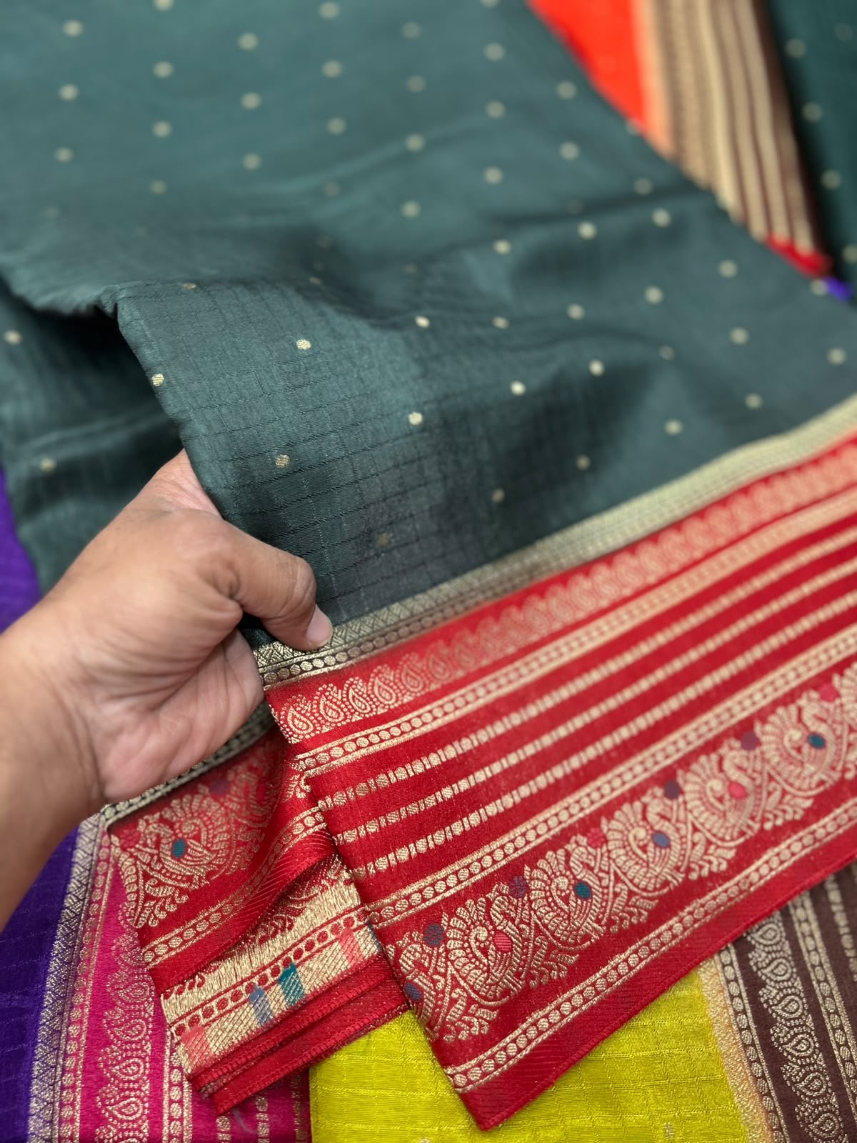 Green with red Raw mango silk Saree(SBSGRM)