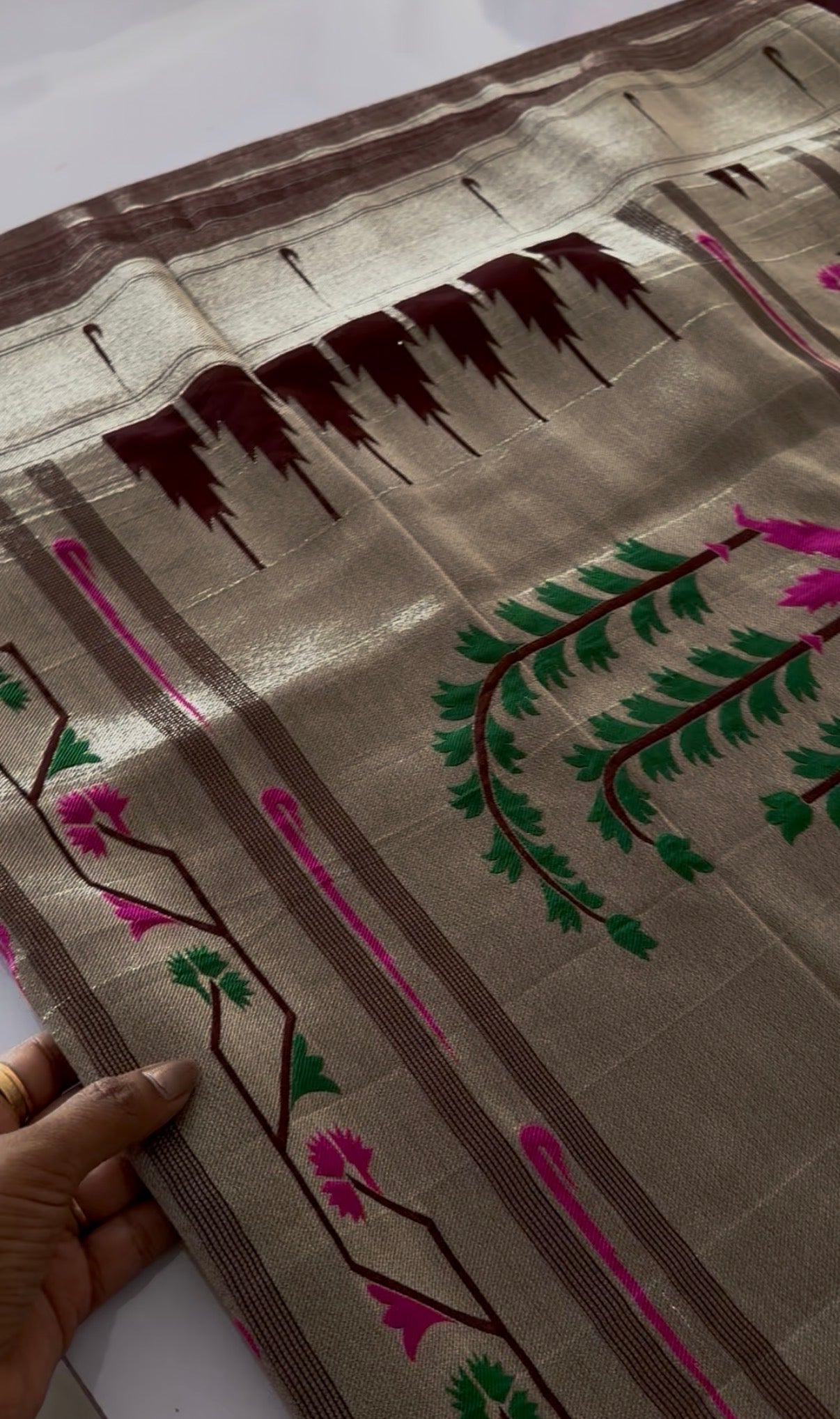 (Pre order) Brown Soft georgette paithani saree(paithani01)