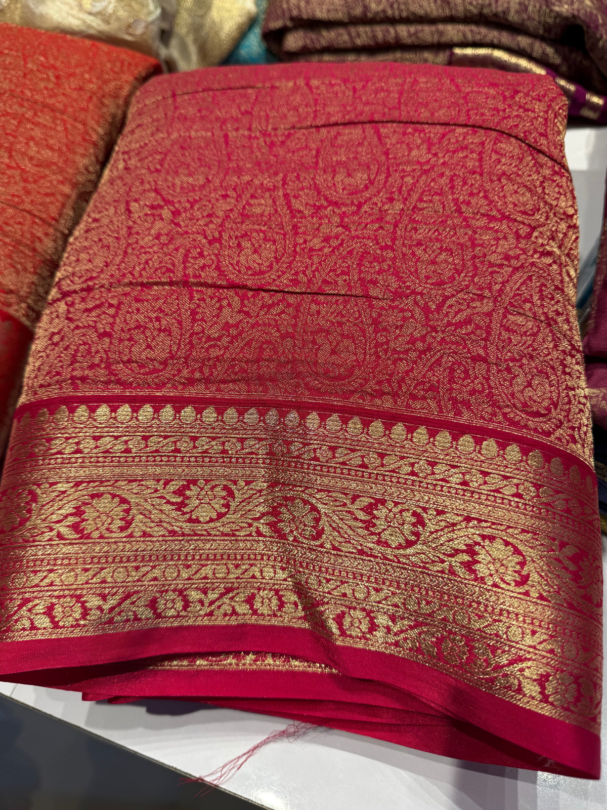 Pink premium wrinkle Chinnon brocade saree (SSW3950)