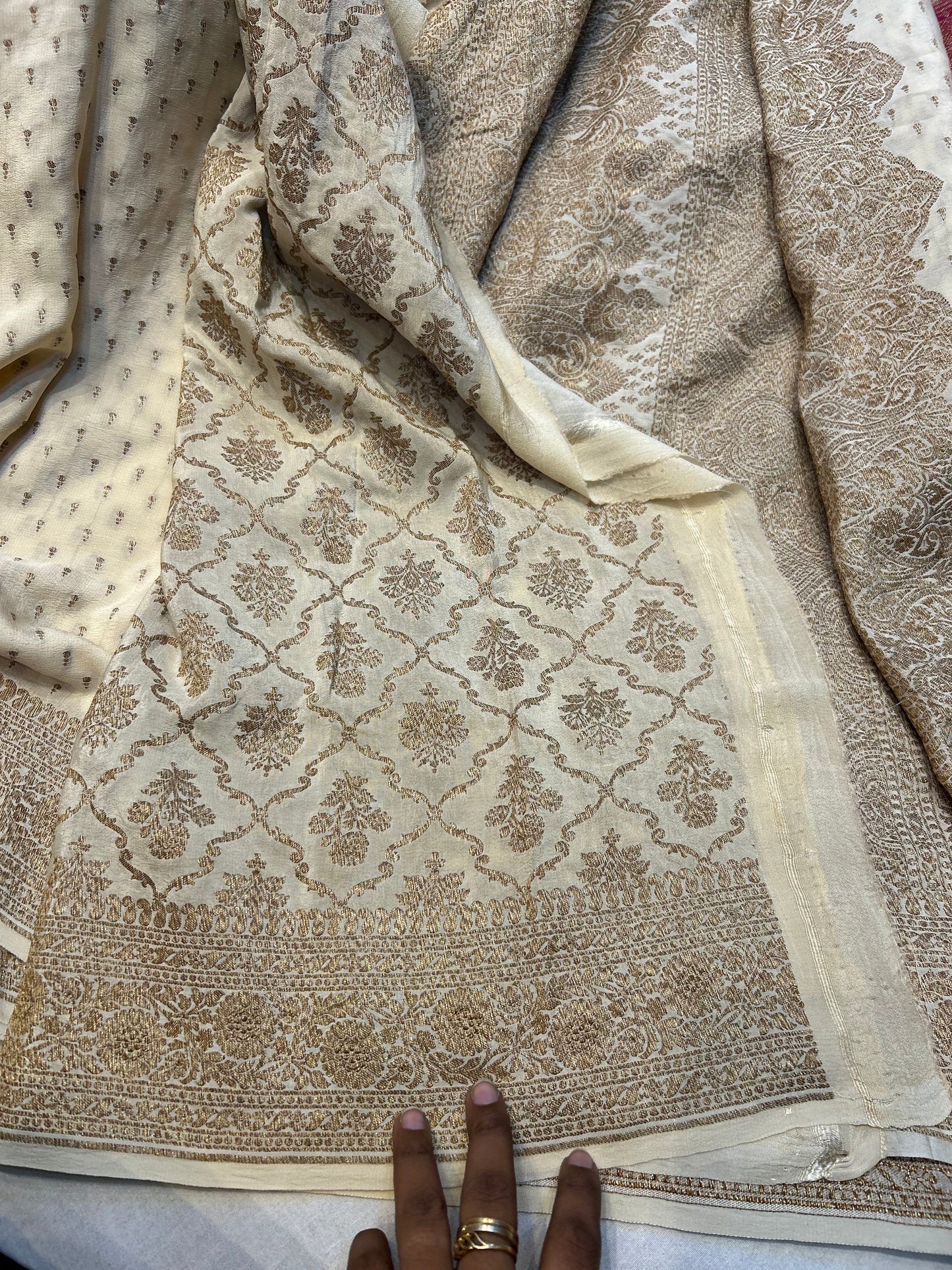 pure crepe Banarasi saree