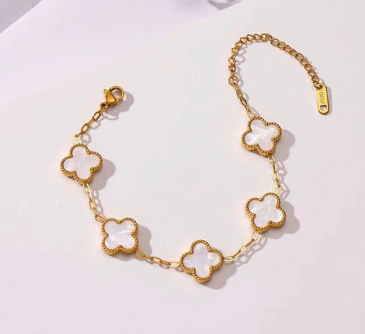 White Anti Tarnish Clover Bracelet