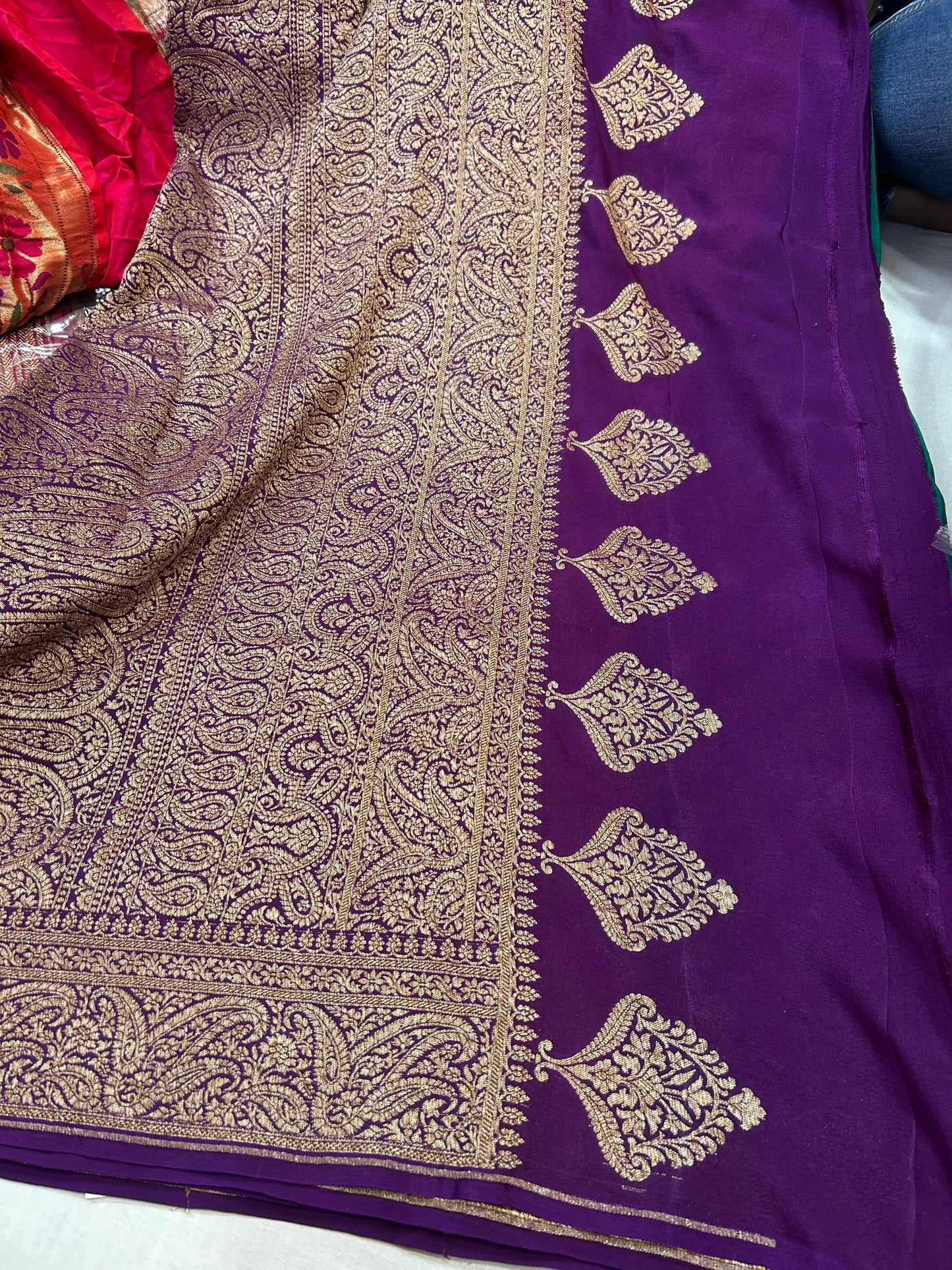 Pure crepe Banarasi saree