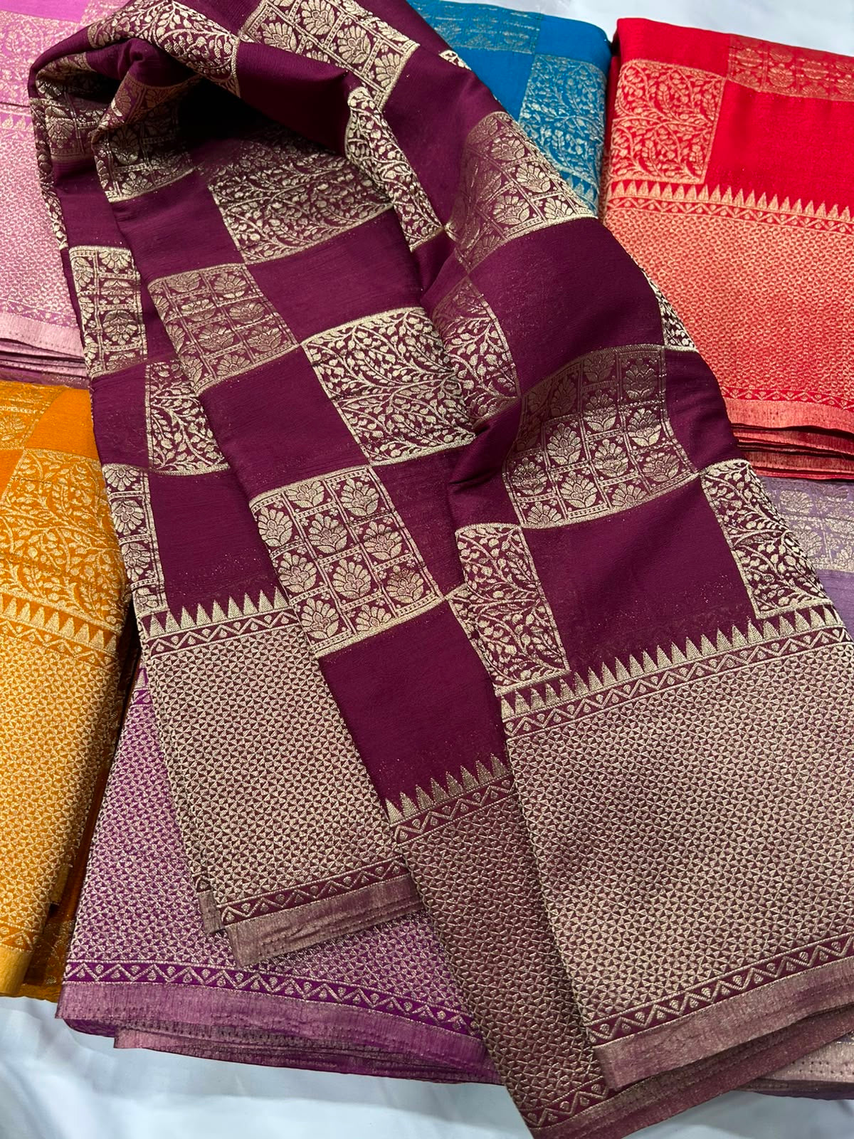 Wine chinnon crushed zari saree(wine1900)