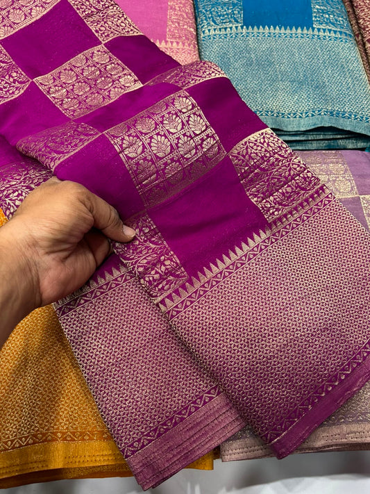 Purple georgette crushed zari saree