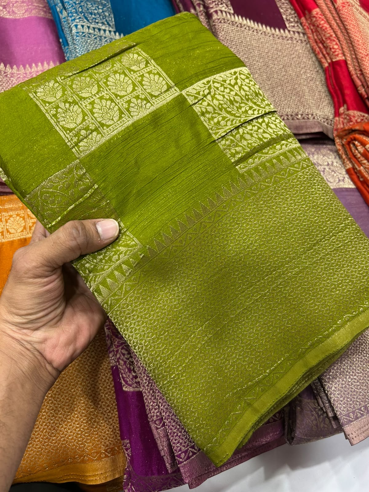 Green georgette crushed zari saree