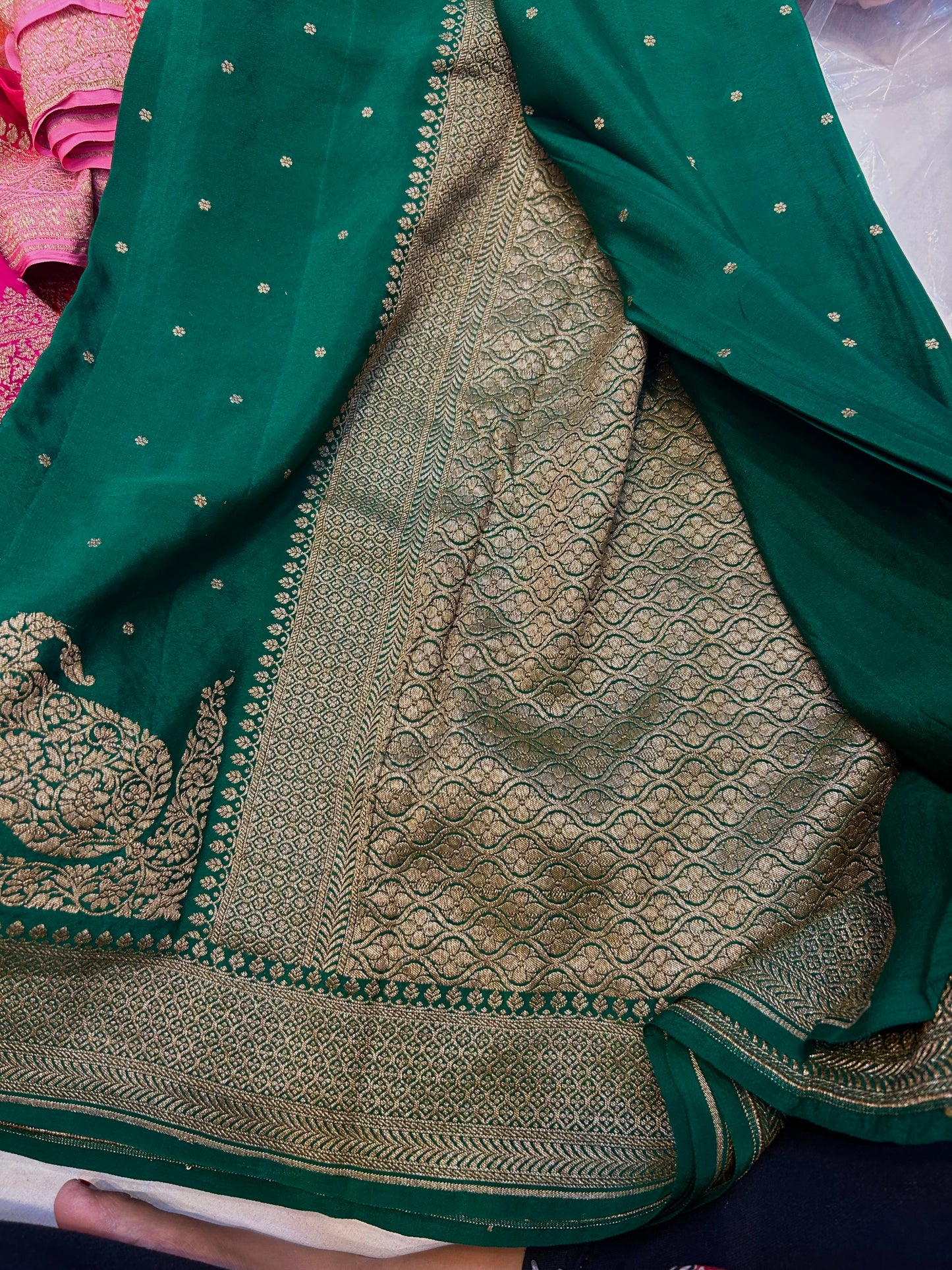 Green pure crepe Banarasi Saree