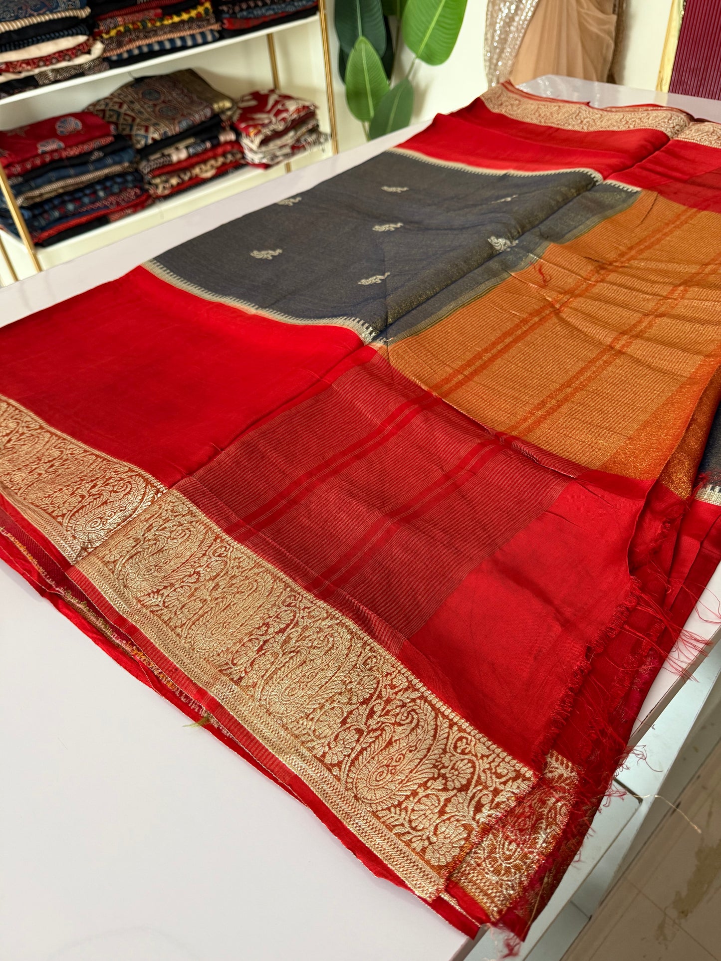 Premium viscose Saree