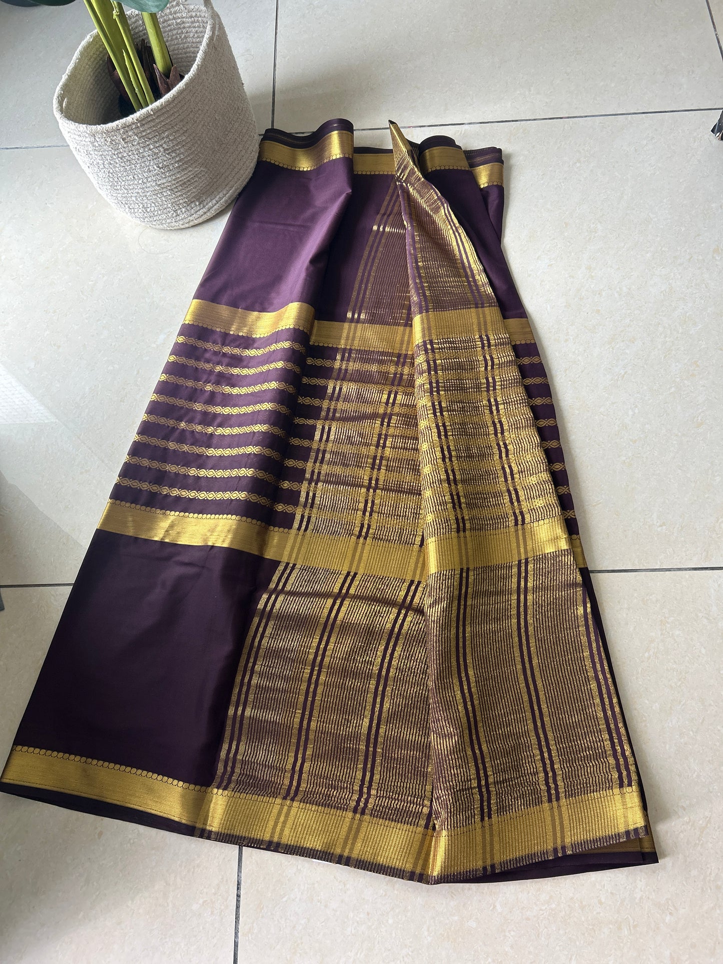 Chocolate Brown Mysore Crepe Silk Saree