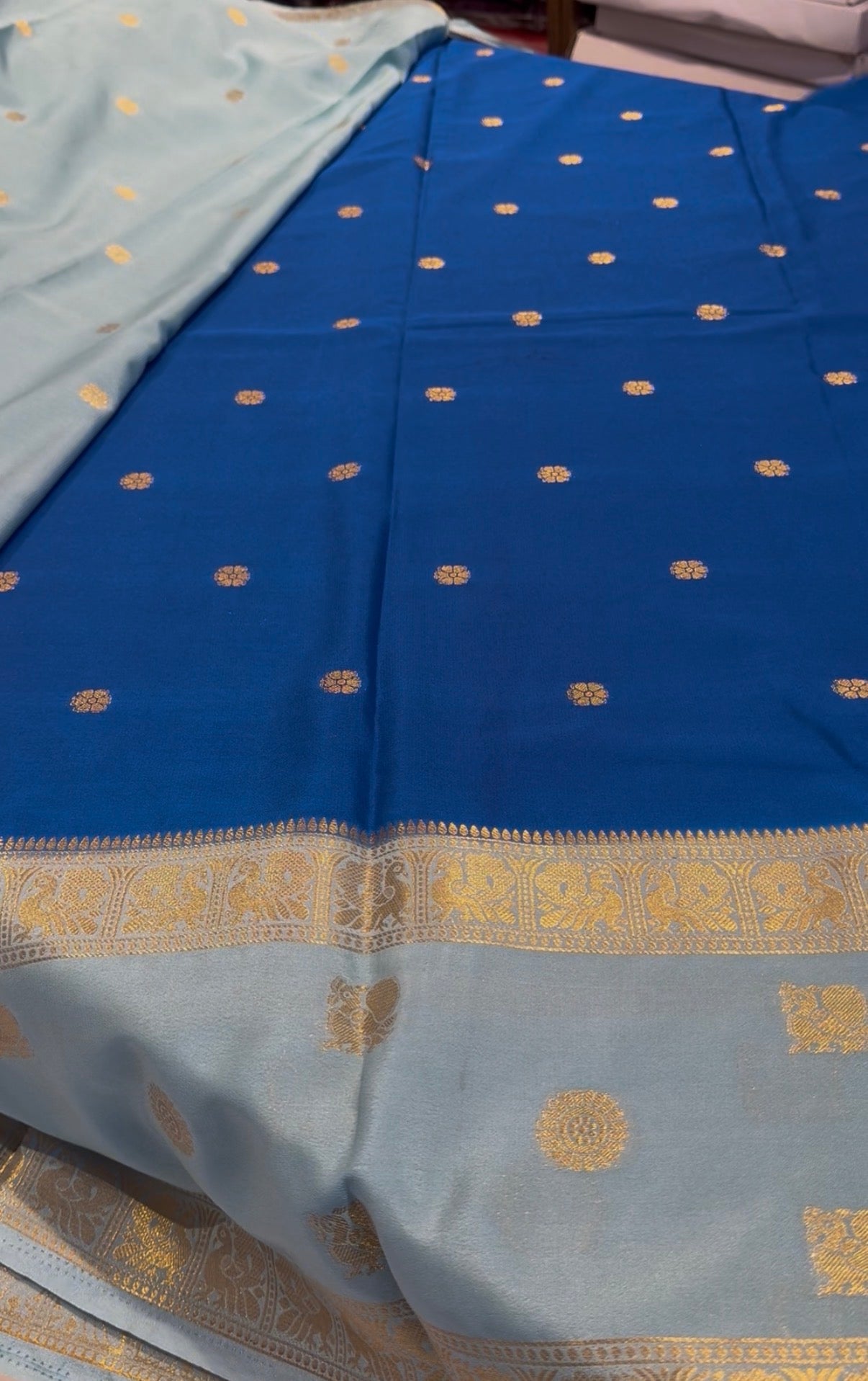 Premium crepe silk saree(SS1000)