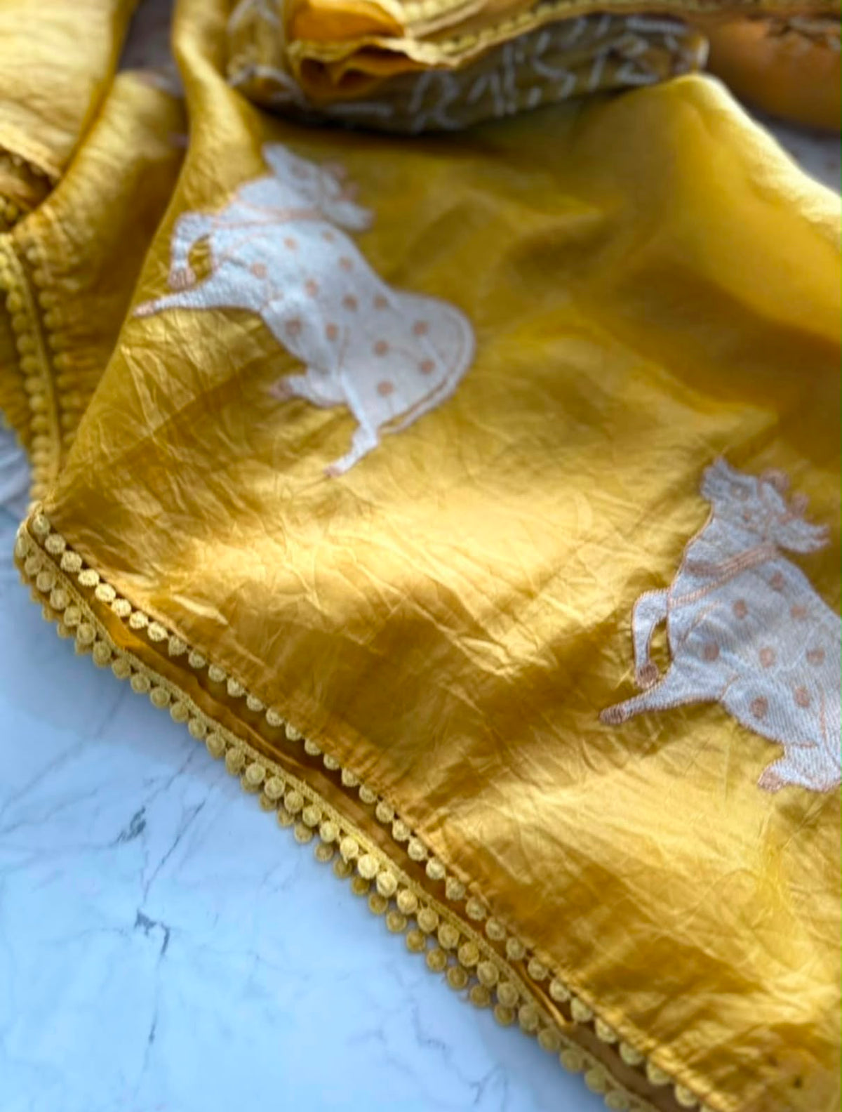 (COW01) Pichwai Embroidered Paper Crush
Silk Saree