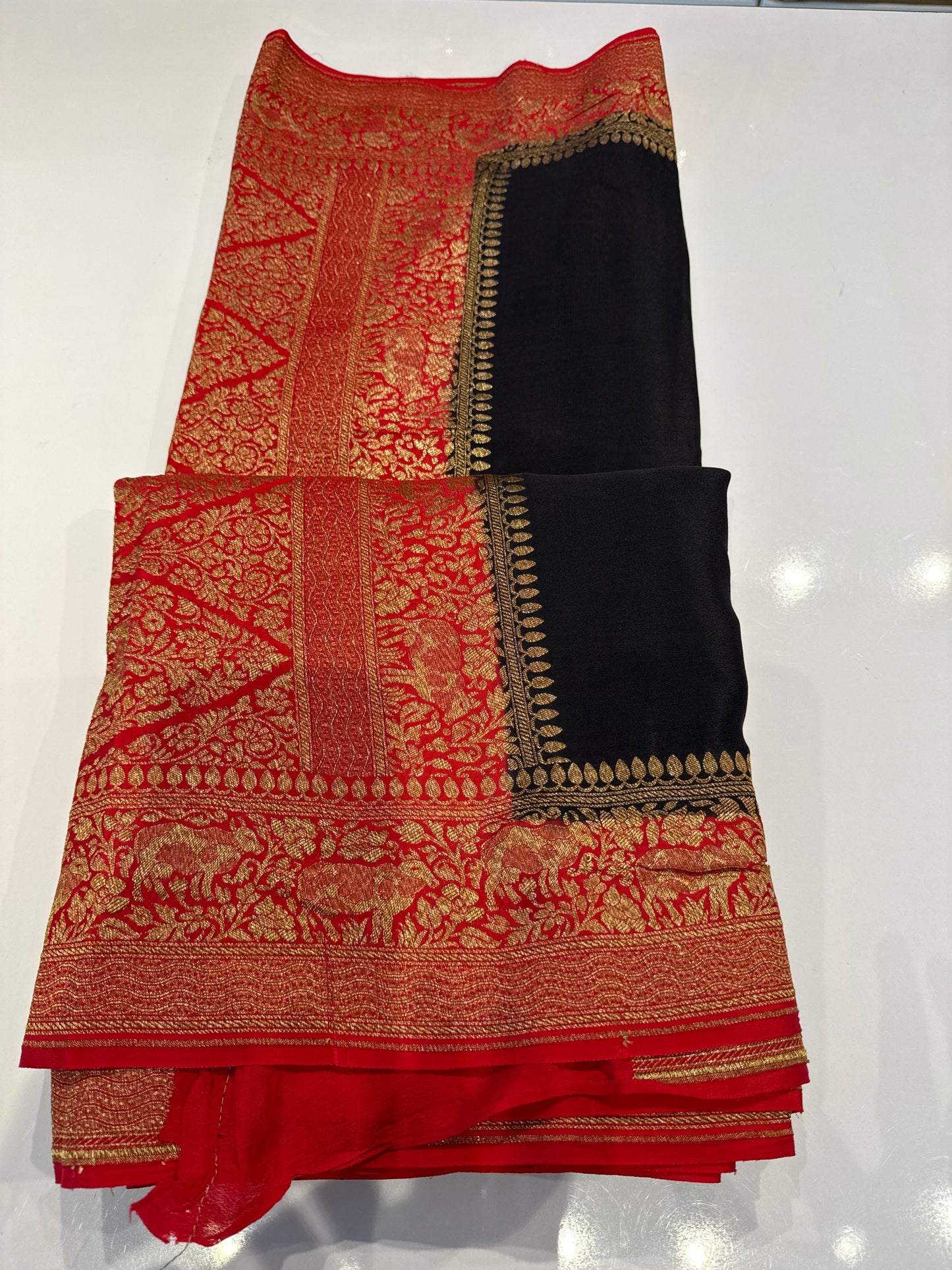 Black with red pure crepe Banarasi saree(CrepeBlack10)