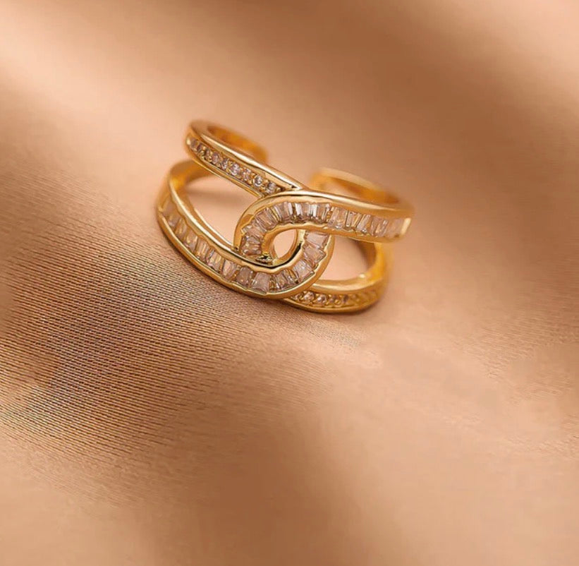Anti Tarnish Interconnected Adjustable Finger Ring