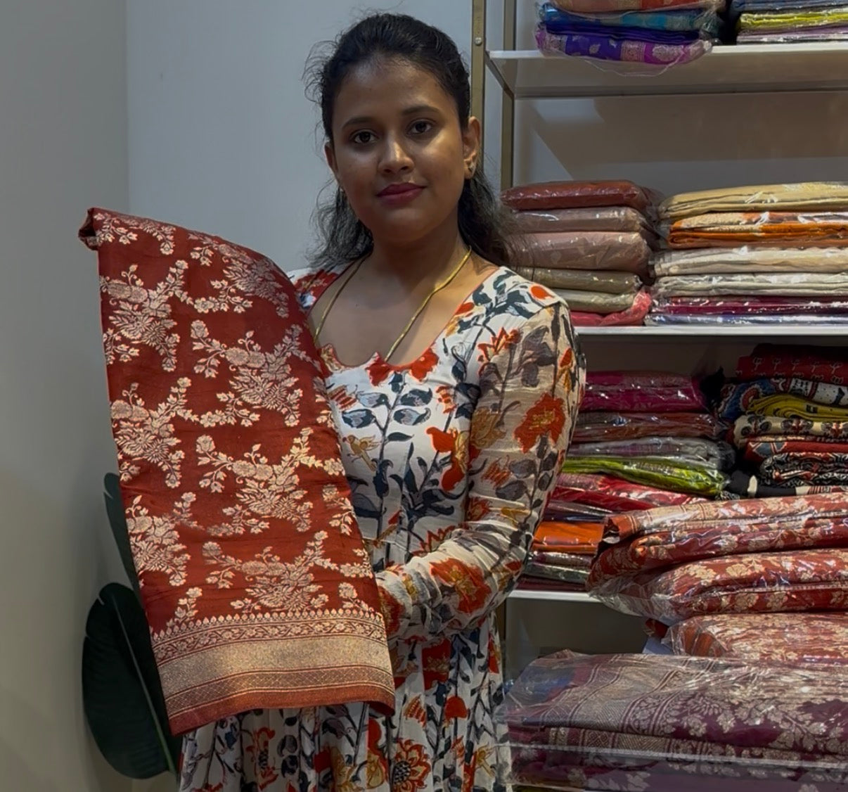 Rust orange crushed Georgette Saree(georgette2100)