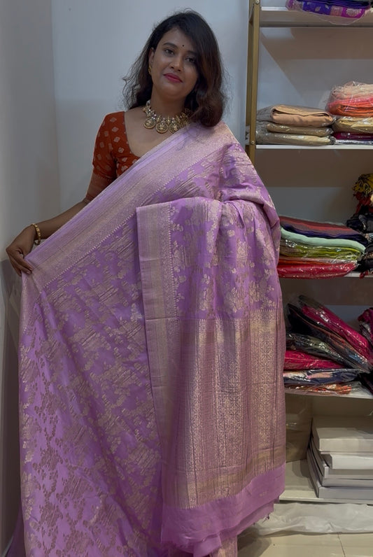 Lavender crushed Georgette Saree(lavender123)