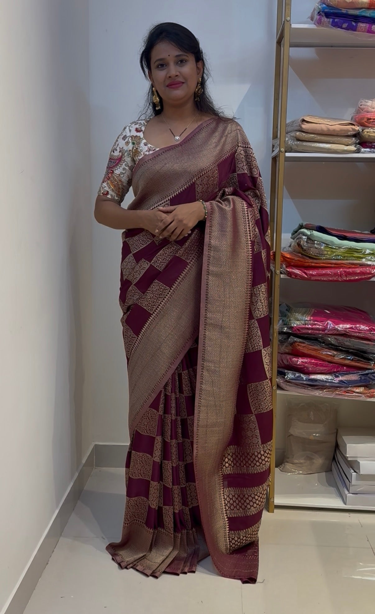 Wine chinnon crushed zari saree(wine1900)