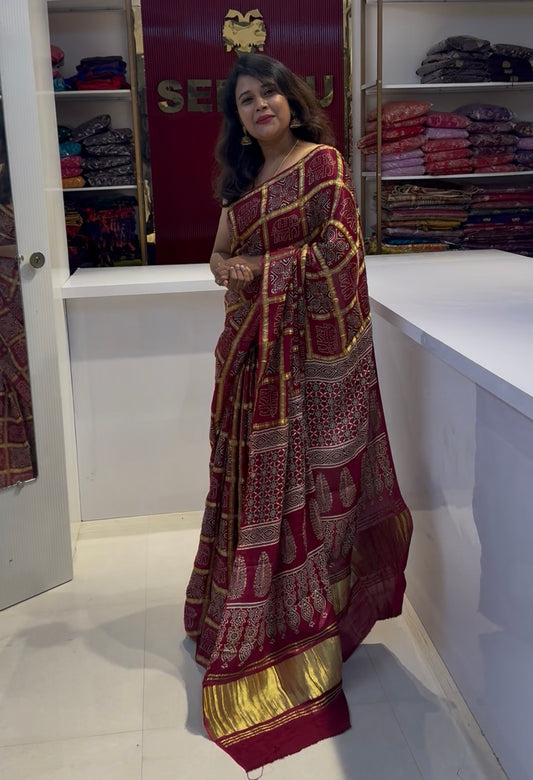 Checked pure modal silk saree(SBSGM10)