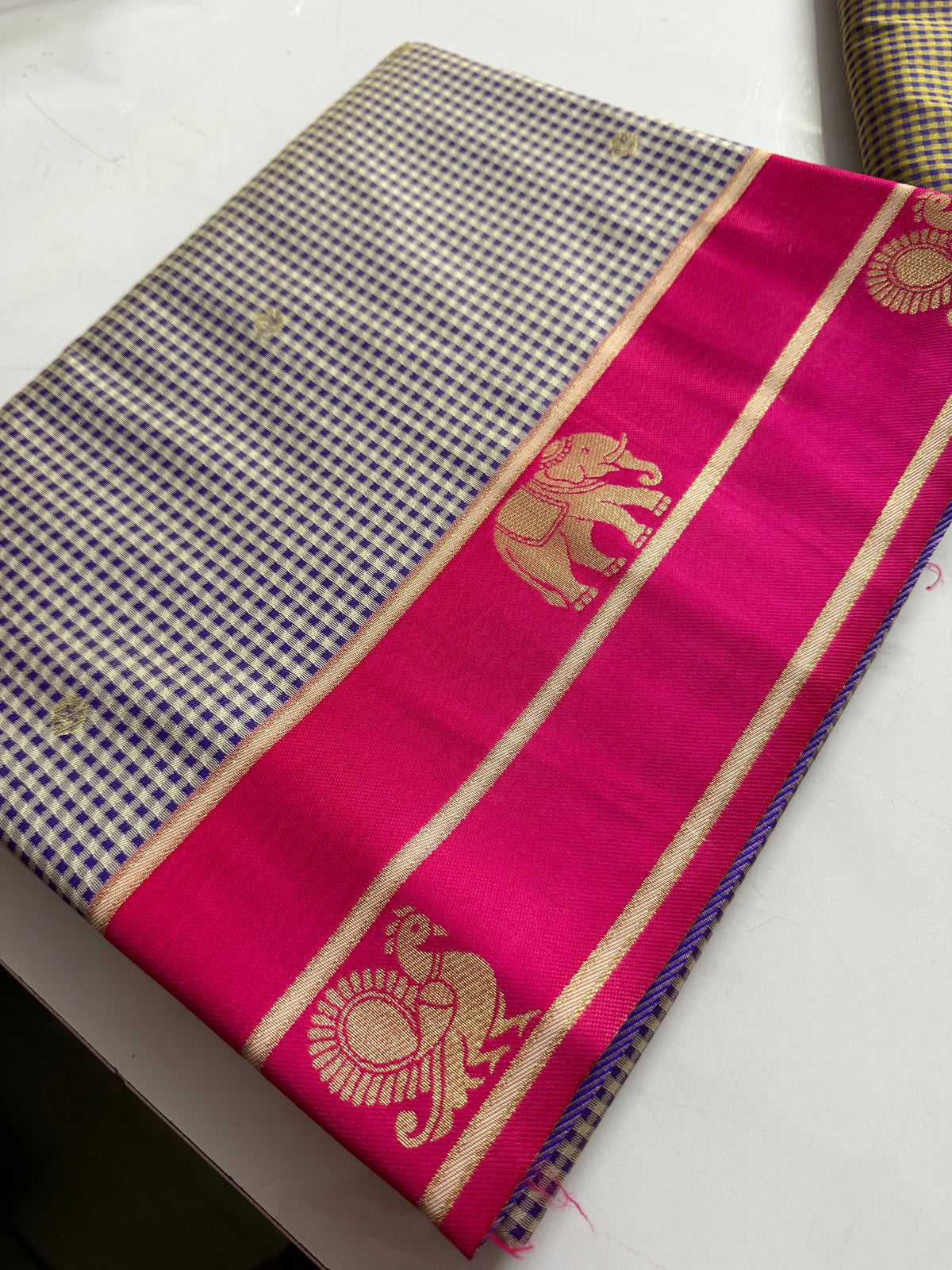 Vintage soft semi silk checks saree(SBSGVC11)